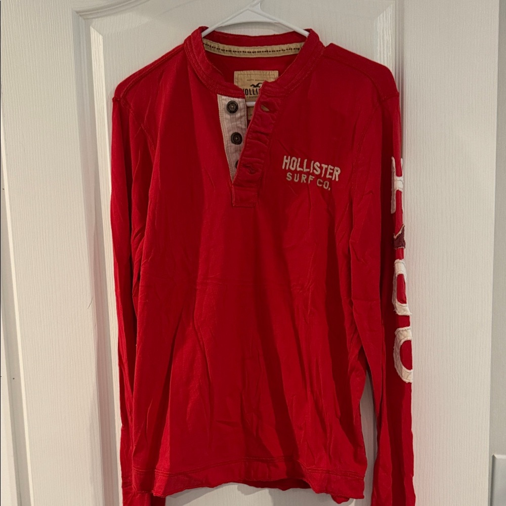 Hollister Men’s Red Surf Co. Long Sleeve Tee